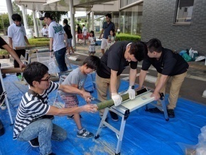 竹ぽっくりづくりに挑戦!