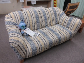 ソファー（2人掛け）